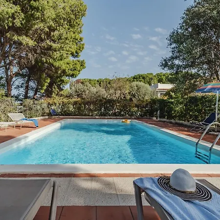 Villa Grande E Luminosa Con Piscina Vicino Al Mare *