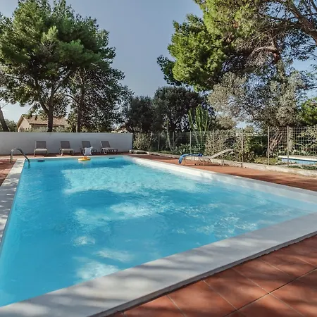 Villa Grande E Luminosa Con Piscina Vicino Al Mare