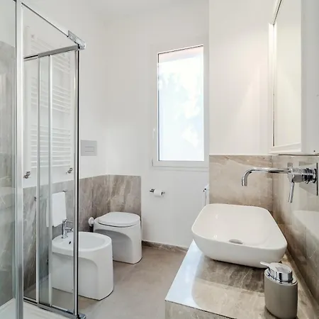 Villa Grande E Luminosa Con Piscina Vicino Al Mare