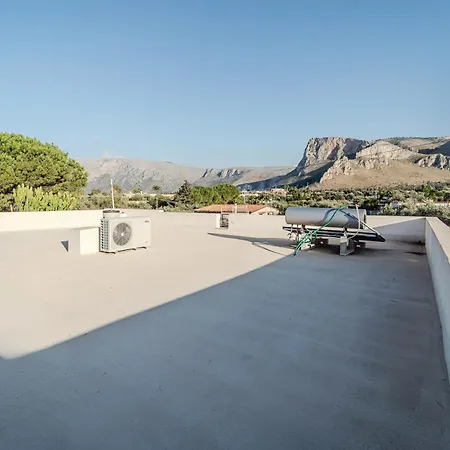Villa Grande E Luminosa Con Piscina Vicino Al Mare *