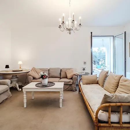 Villa Grande E Luminosa Con Piscina Vicino Al Mare Terrasini
